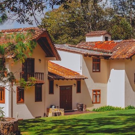 Cortijo La Casona Hotel ซานกริสโตบัล เด ลาสกาซาส ภายนอก รูปภาพ